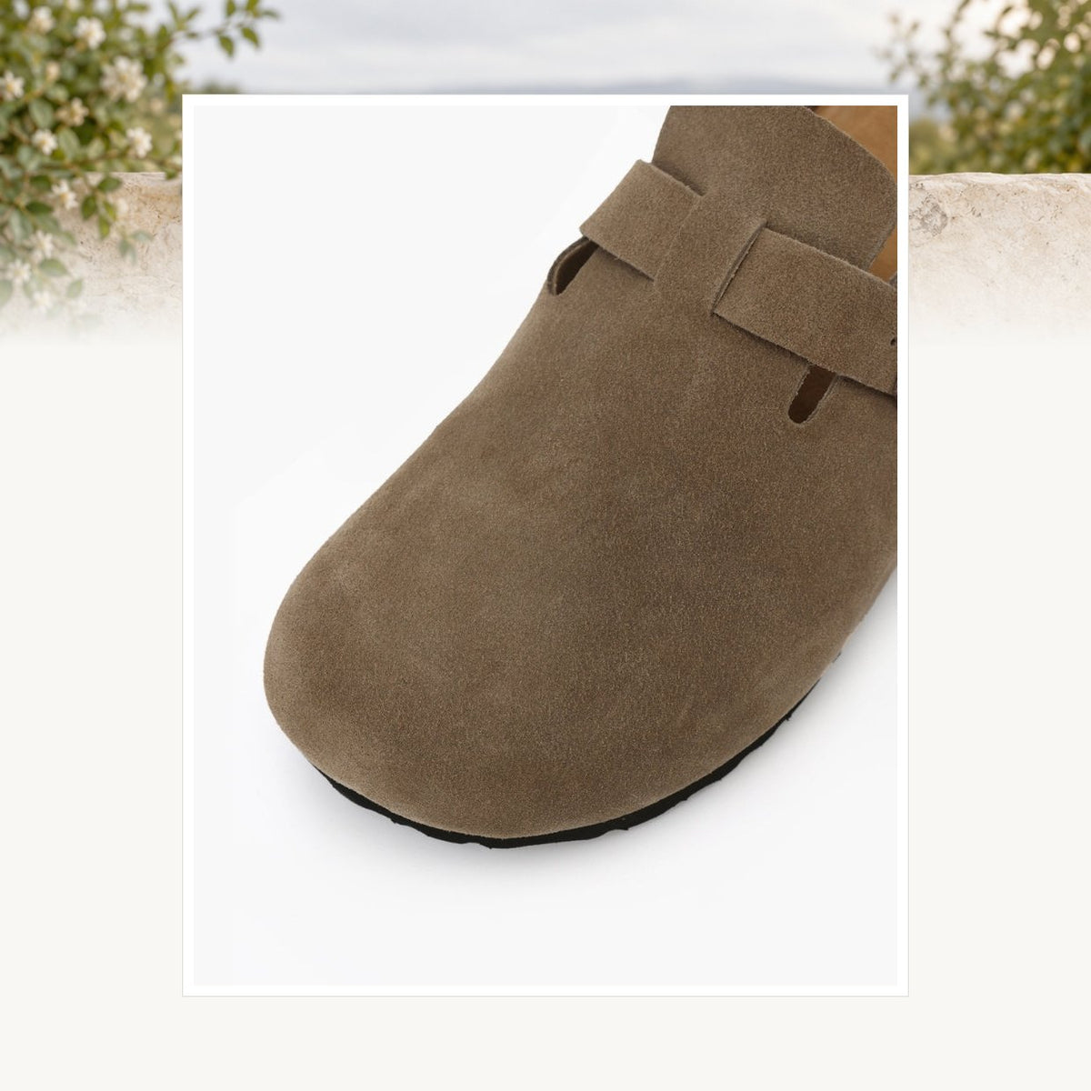 Eoghan Suede Clogs