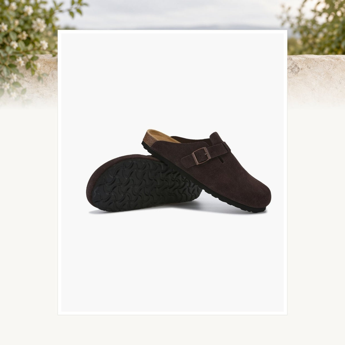 Eoghan Suede Clogs
