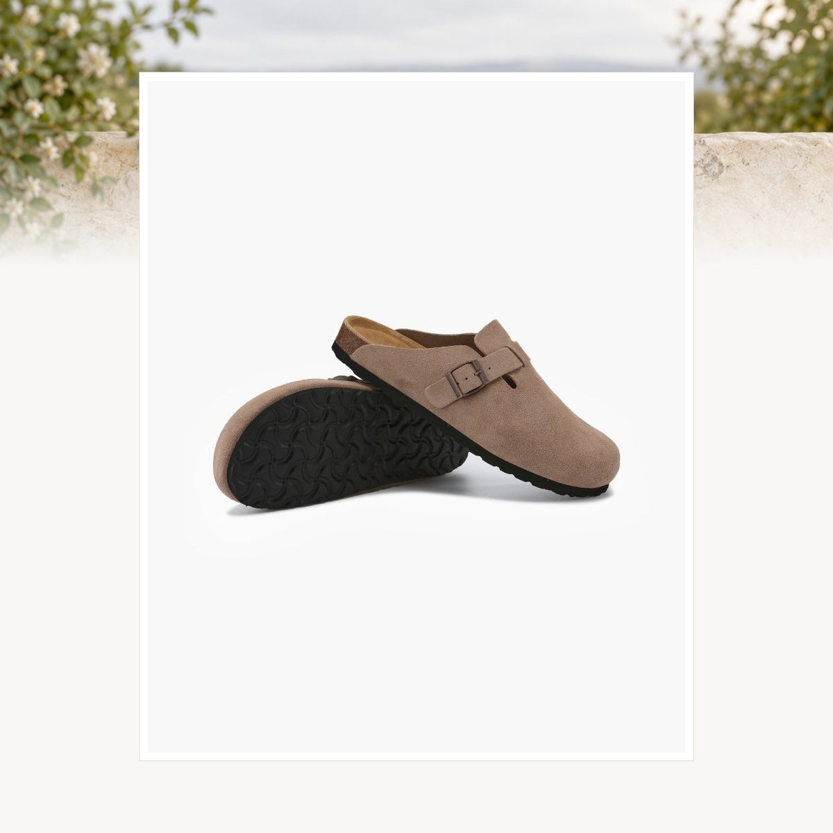 Eoghan Suede Clogs