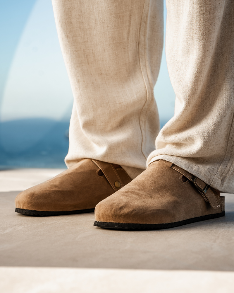 Eoghan Suede Clogs