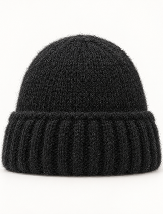 Áine Classic Knit Beanie – Black – studio front