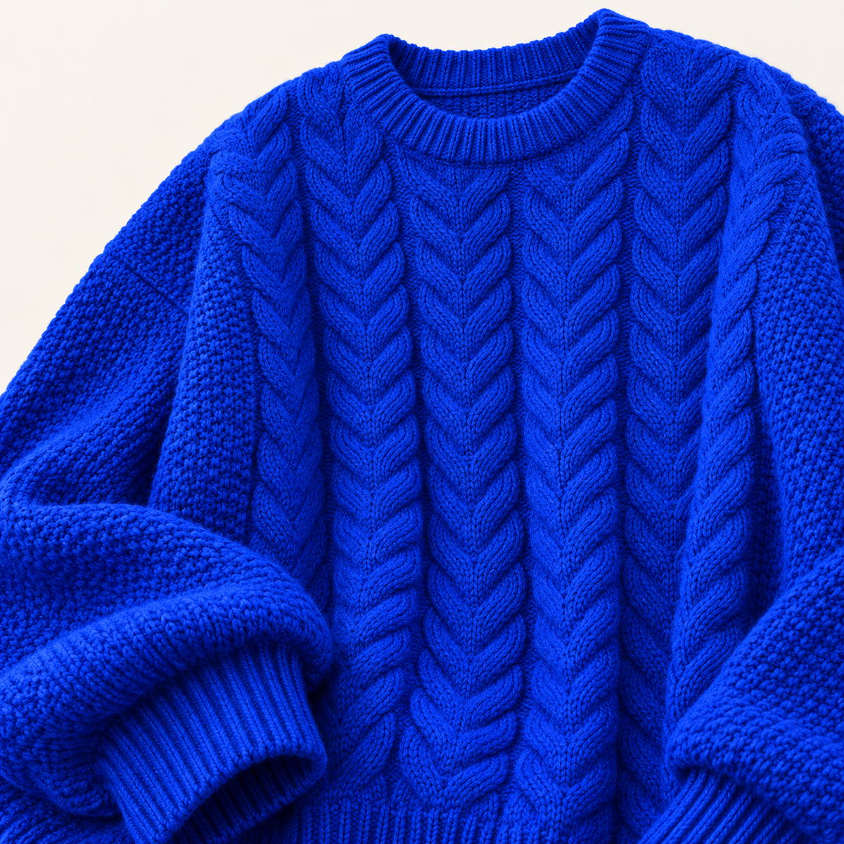Fiona Relaxed Heritage Knit – Cretin Blue – studio close-up